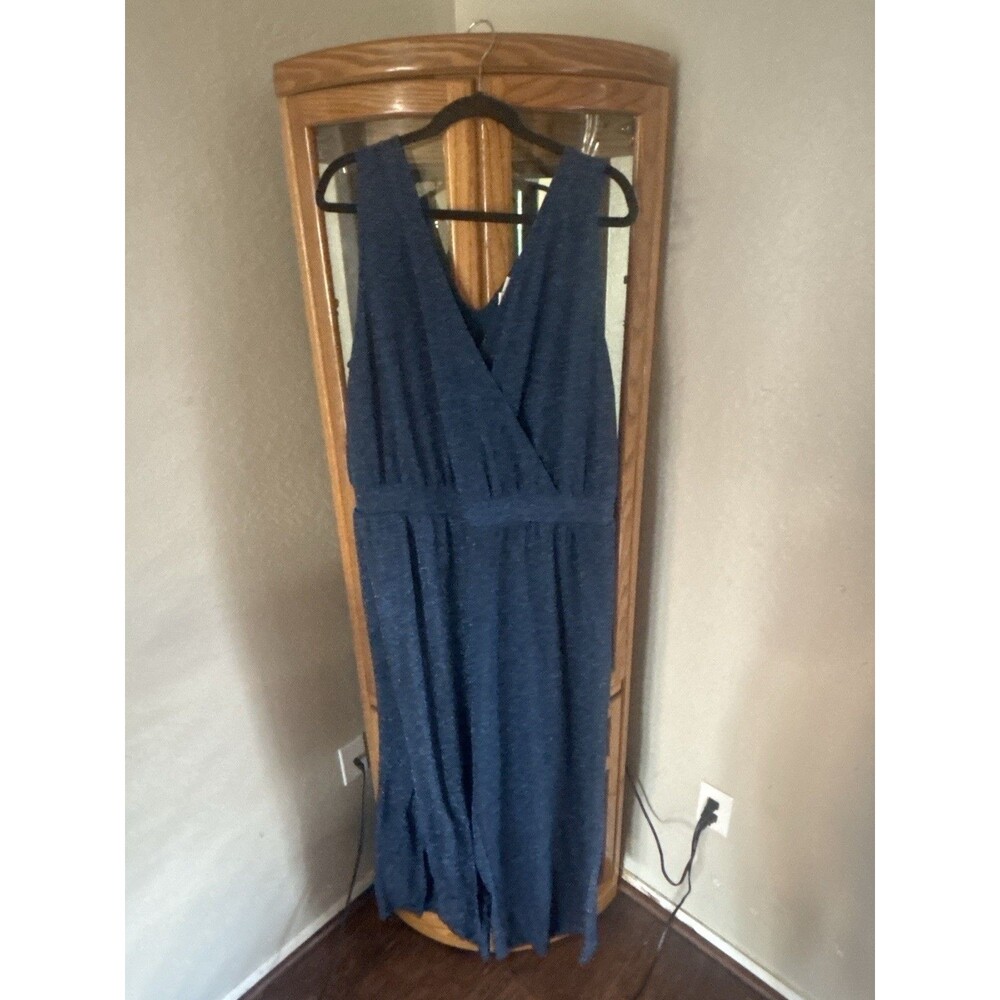 Ava & Viv Navy Blue Sleeveless V-Neck Midi Dress 1X
